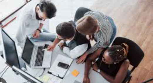 How Does WeekThink Digital Marketing Agency Customize Campaigns for Growing Brands?